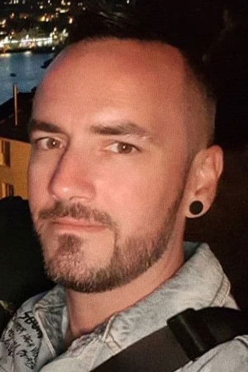 Darren Hunter profile photo