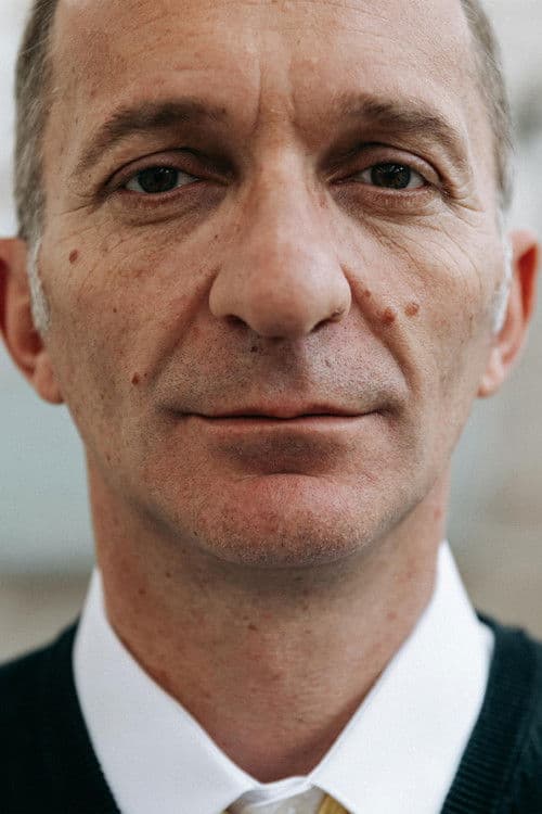 Ernest Malazogu profile photo