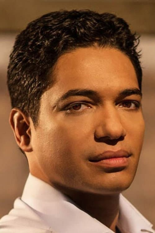 Piers Linney profile photo