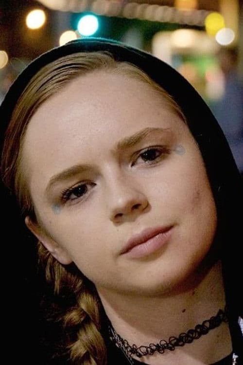 Emily Woods profile photo