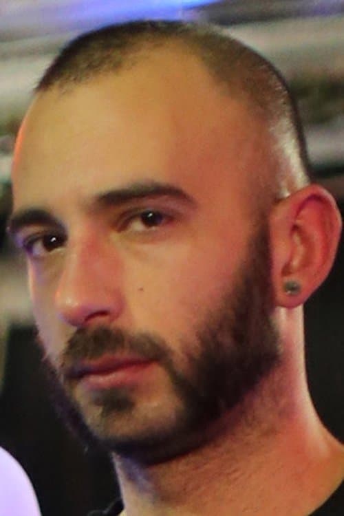 Milan B profile photo