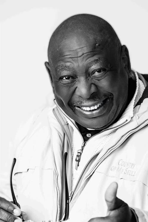 Owen Sejake profile photo