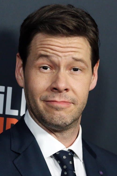 Ike Barinholtz profile photo
