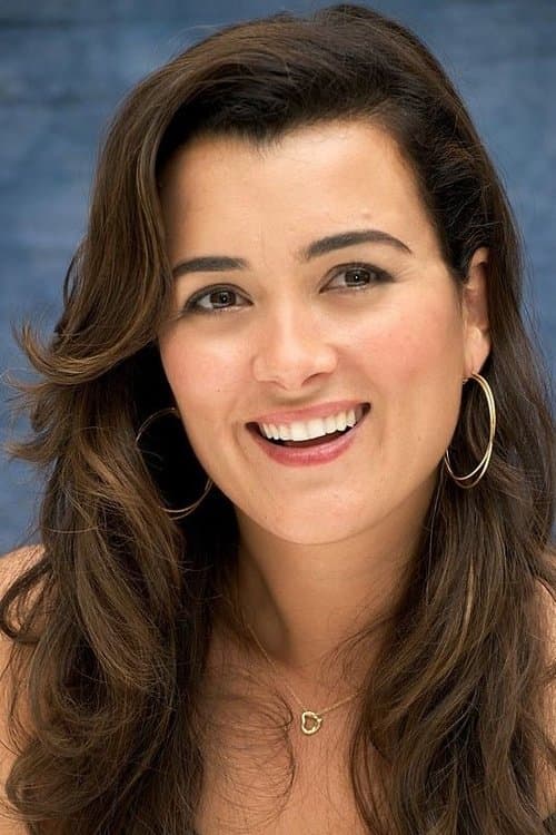 Cote De Pablo profile photo