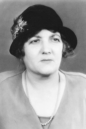 Adrienne D'Ambricourt profile photo