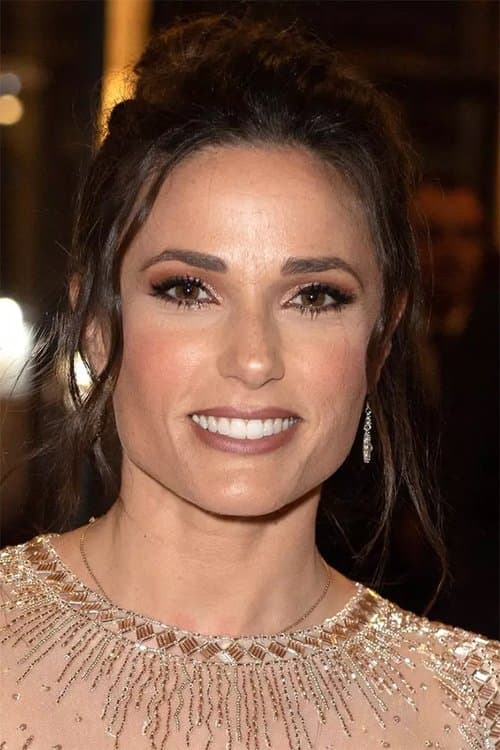 Capucine Anav profile photo