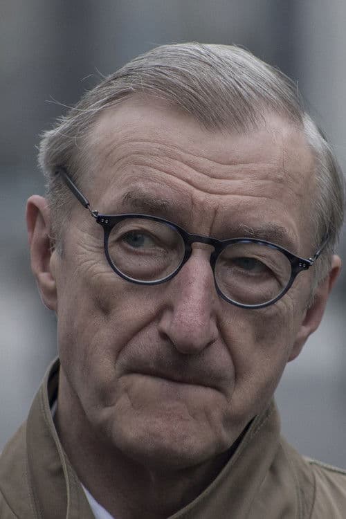 Julian Barnes profile photo