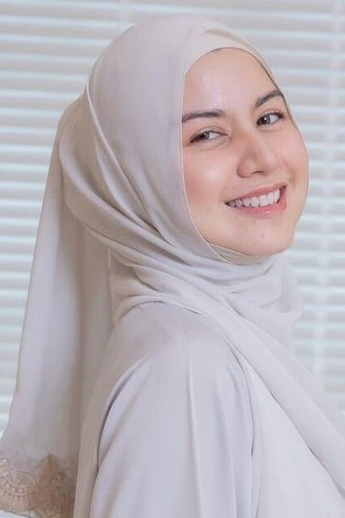 Lisa Surihani profile photo