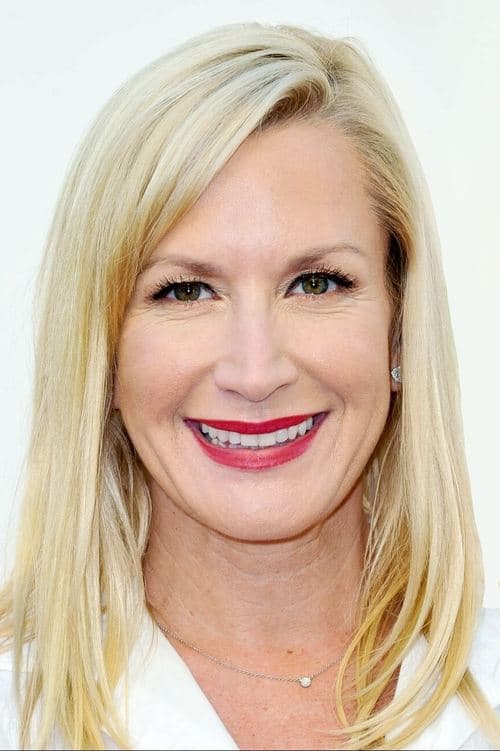 Angela Kinsey profile photo