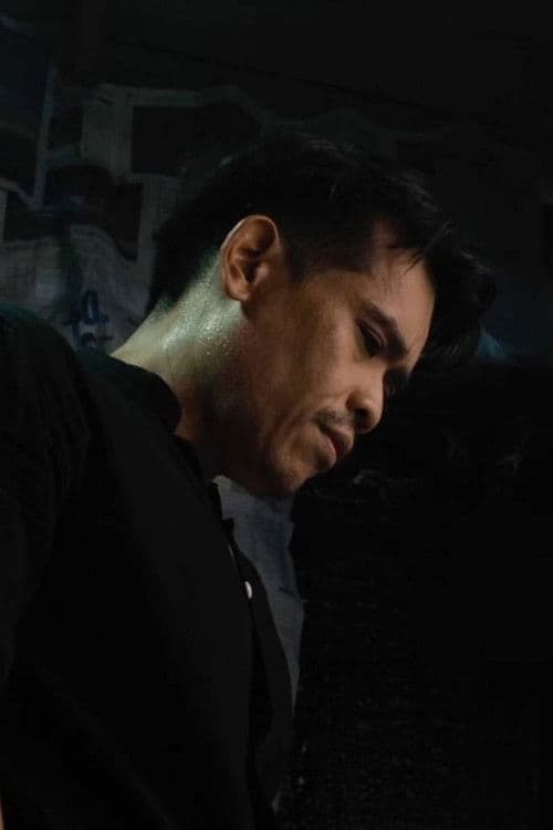 Piyarach Pleanphan profile photo