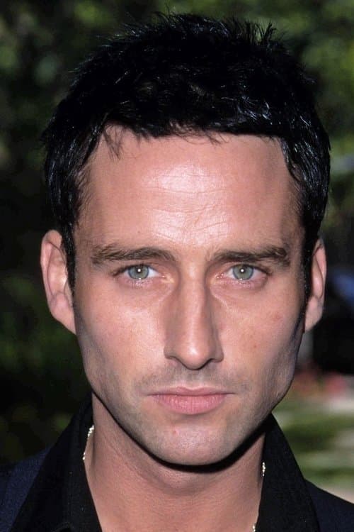 Glenn Quinn profile photo