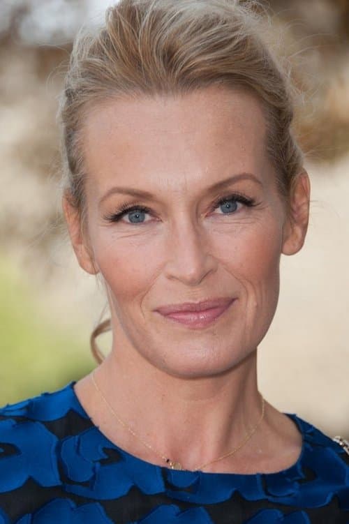 Estelle Lefébure profile photo