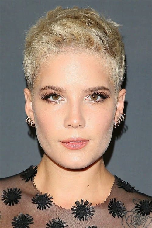 Halsey profile photo