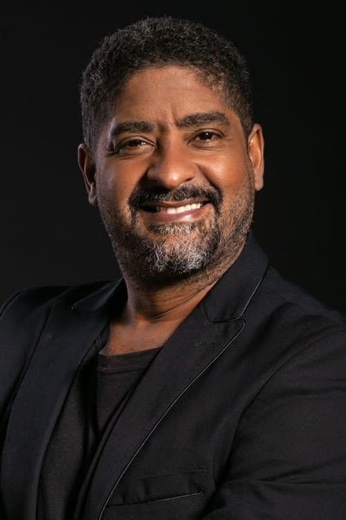 Raúl Rosário profile photo