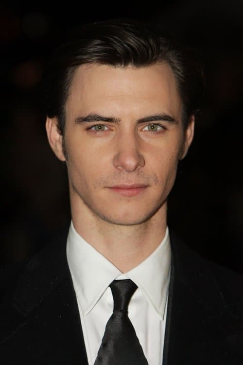 Harry Lloyd profile photo