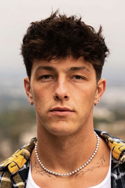 Tayler Holder profile photo