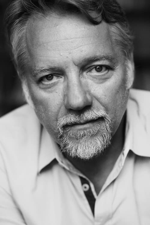 Edward Burtynsky profile photo