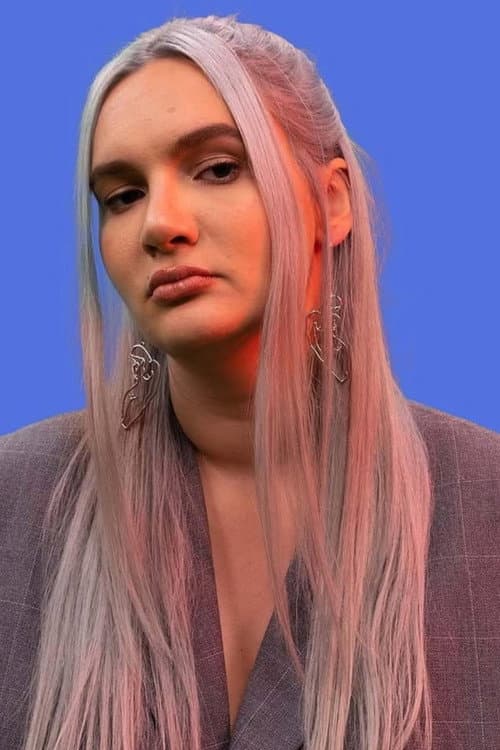 Mine Özgüle profile photo