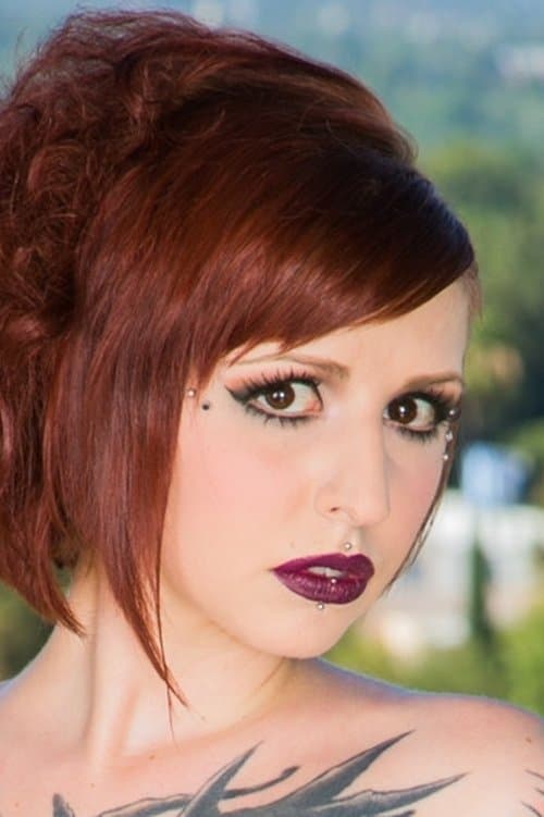 Lucia Hyde profile photo