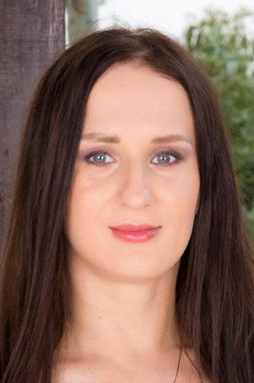 Emily Ross profile photo