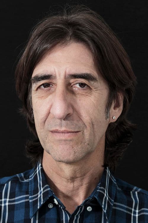 Benjamín Prado profile photo