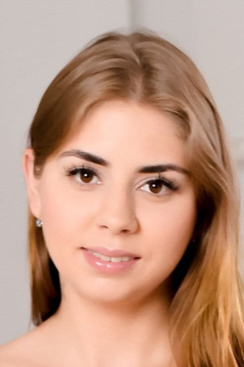 Julia Red profile photo