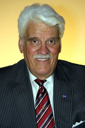 Jesco von Puttkamer profile photo