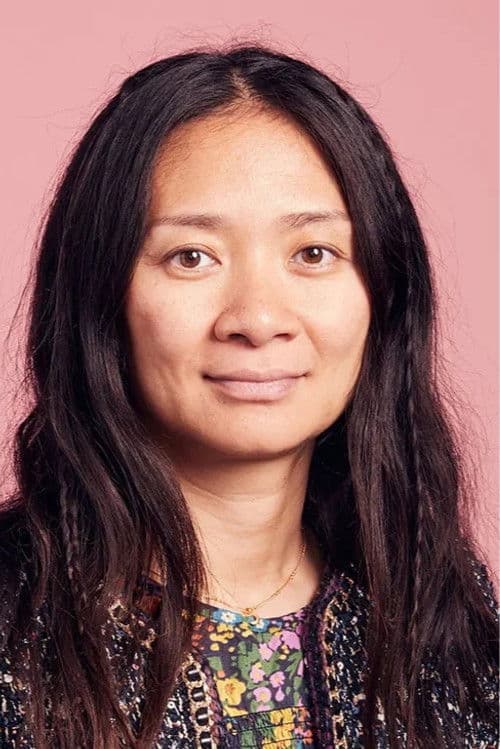 Chloé Zhao profile photo