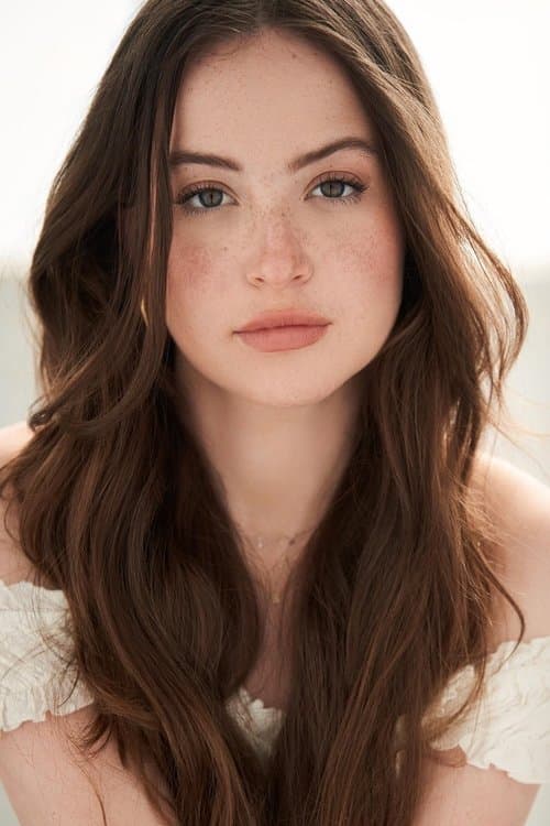 Stella Gregg profile photo