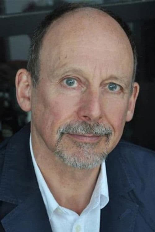 Simon Roberts profile photo