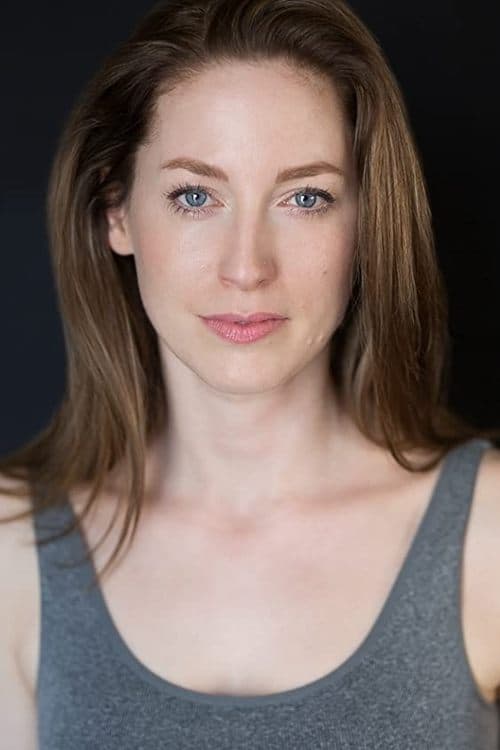 Elle Young profile photo