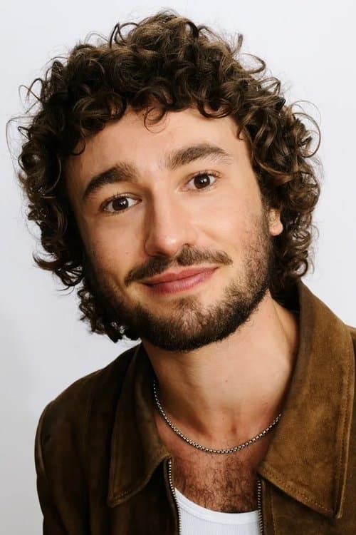 Gabriel LaBelle profile photo