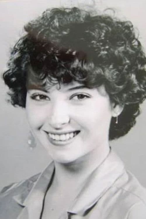 Kim Lewis profile photo