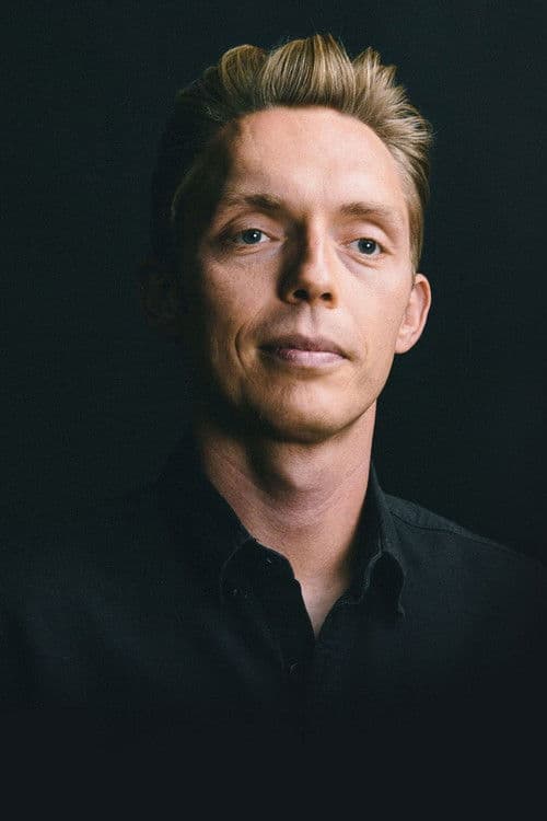 Joshua Fields Millburn profile photo