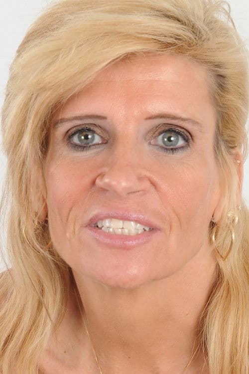 Crystal Jewels profile photo