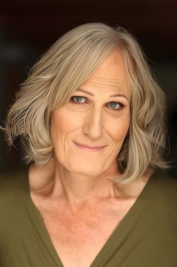 Bobbi Charlton profile photo