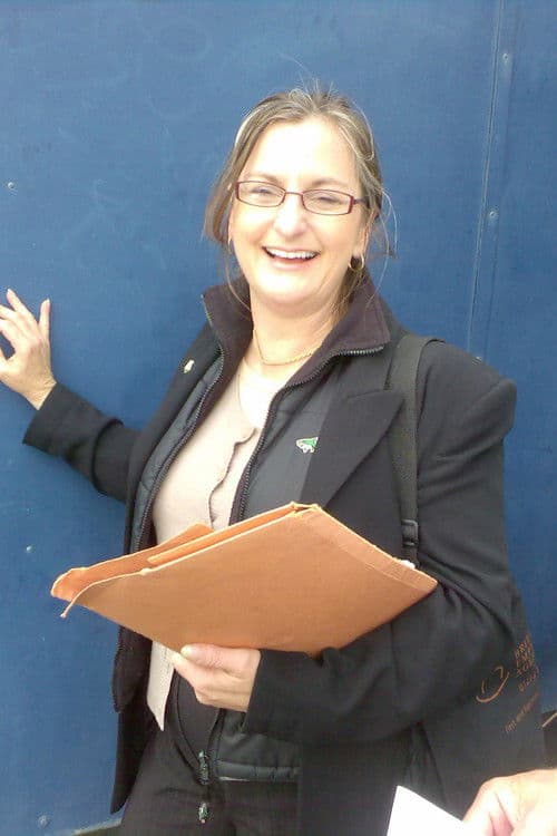 Hille Challis profile photo