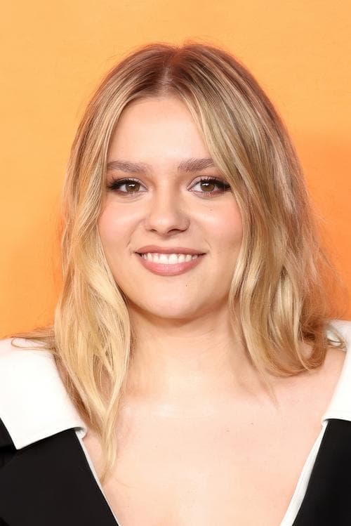 Maisy Stella profile photo