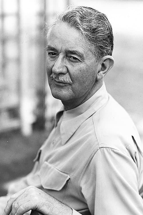 Leonard Carey profile photo