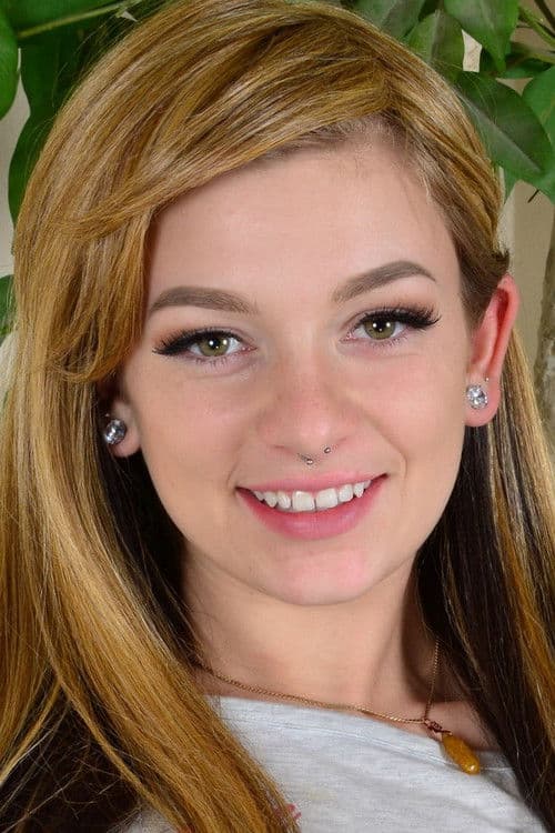 Lila Lavay profile photo