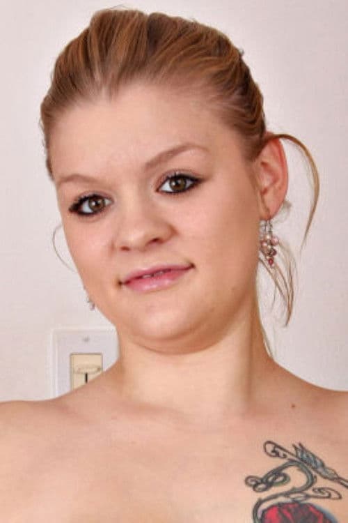 Cassie Hills profile photo