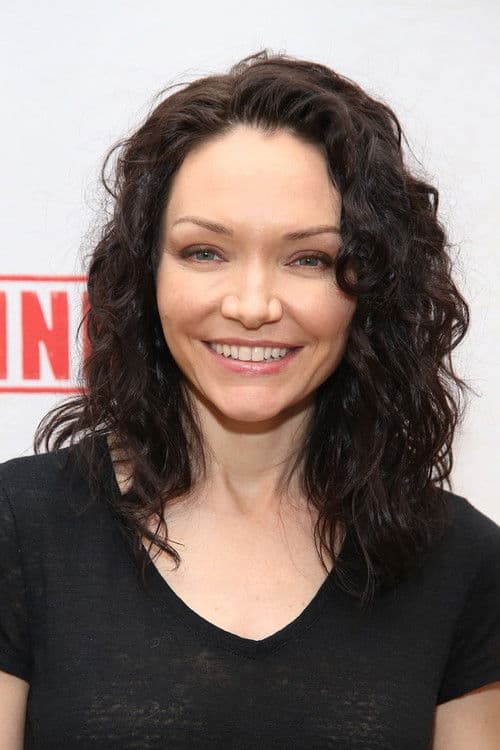 Katrina Lenk profile photo