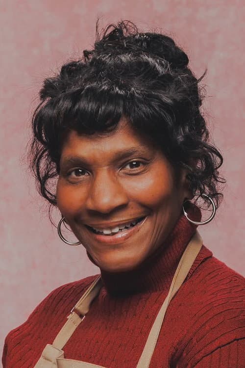 Elizabeth Lewis profile photo