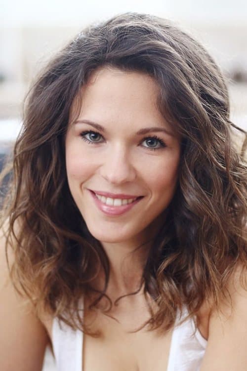 Lorie Pester profile photo