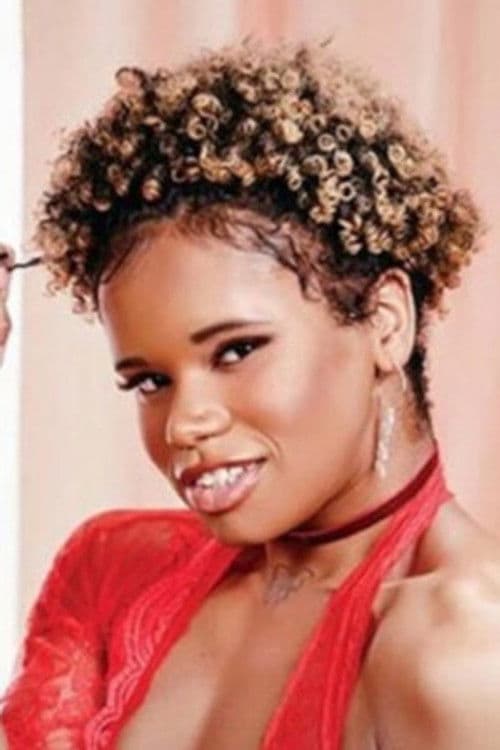 Cloudy Vi profile photo