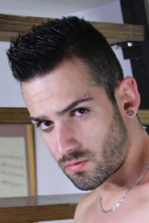 Ricky Ruiz profile photo