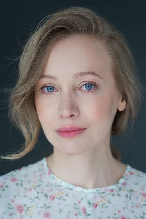 Mila Avgust profile photo