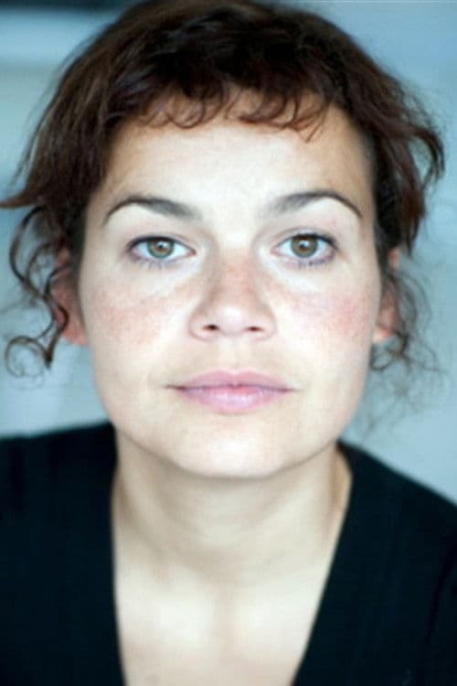 Aurélie Vérillon profile photo
