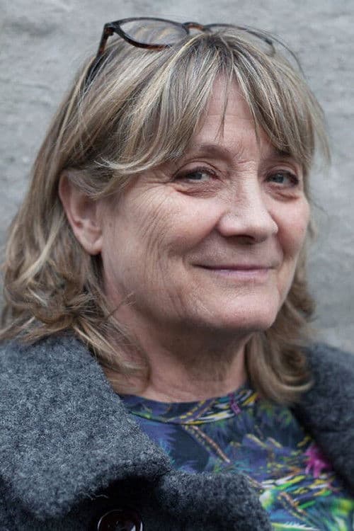 Anni Pape profile photo