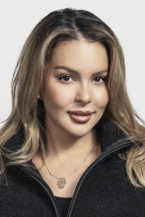 Sara Chafak profile photo